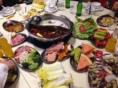 -尚品海鲜肥牛自助火锅(湖明店)