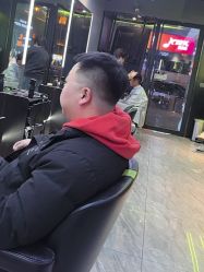 -不迫先生专业男士剪发