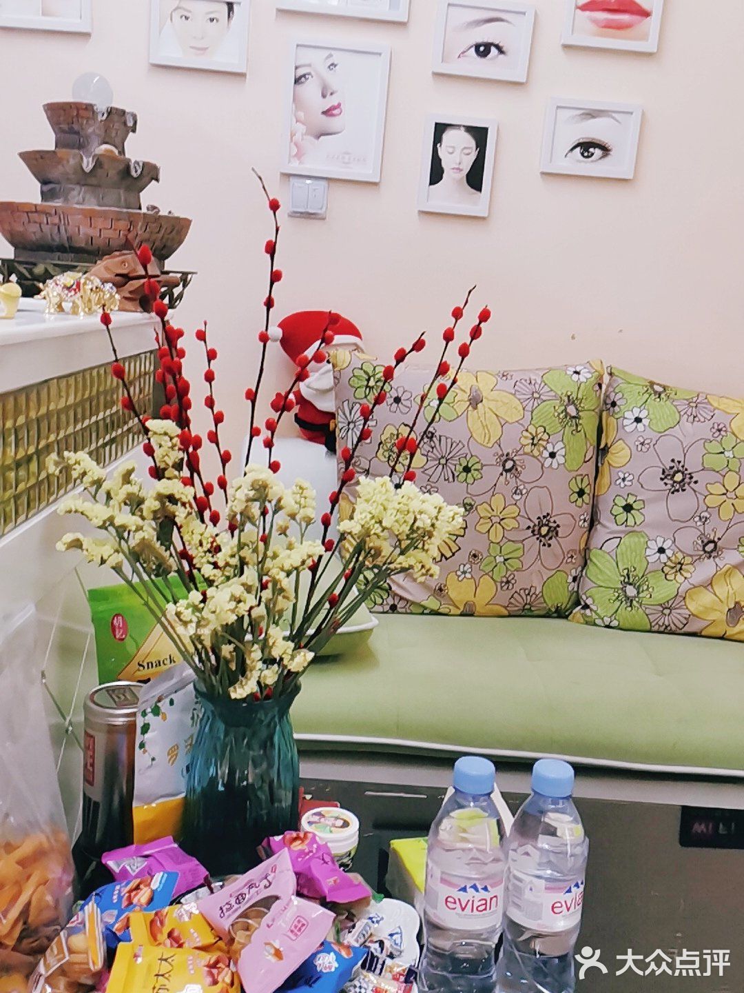 就喜欢这种自然逼真，带着妆感的眉型