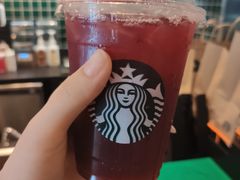 冰摇红梅黑加仑茶-星巴克臻选(威海威高广场店)