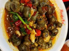 香辣螺丝-周姑娘不等味·牛羊肉火锅·螃蟹罗氏虾·烤鱼烤串(高邮店)