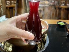 -果松木炭酸菜铜火锅·外婆参鸡汤