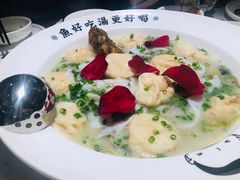 -江渔儿酸菜鱼(奥园广场金发购物中心店)