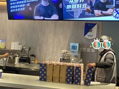 -瑞幸咖啡(中原万达店)