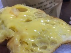 芝心流奶羊角包-麦田工坊(月湖店)