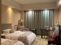 -浙商世贸玉龙酒店