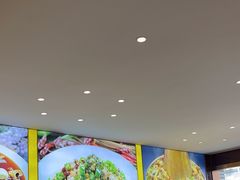 -川流不息·地道川菜·小龙虾(松东路店)