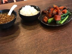 -横琴湾畔餐厅(长隆海洋王国白鲸剧场店)