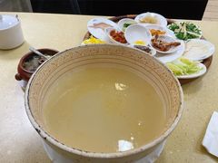 -桥香园云南过桥米线(金马碧鸡店)