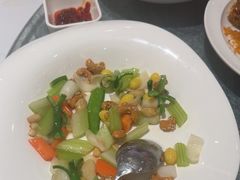 -喜宴又一村·粤菜·茶点·海鲜(壹方天地店)
