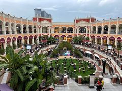 -佛罗伦萨小镇广佛名品奥特莱斯(疏港路店)