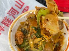 -拌陛河山抚顺麻辣拌(总店)