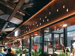 -遇上西雅图多融合海鲜自助餐厅(中房金谊广场店)