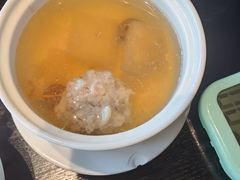 小舍汽锅肉元汤-简小舍·民间手艺菜(武昌江滩店)