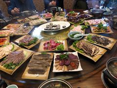 -周老三跷脚牛肉·全牛火锅(非遗传承店)