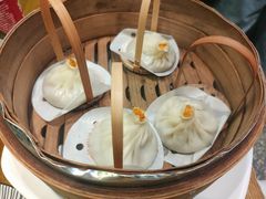-龍堂蟹黄小笼包(万家丽店)