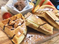 水果冰激凌松饼-大书房咖啡(中传国交店)