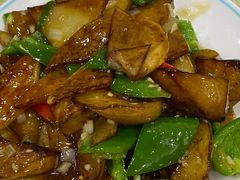 -鹤乡东北菜(崮山路店)
