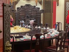 -梅龙镇酒家(南京西路总店)