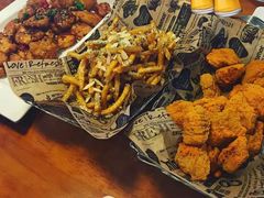 -BHC炸鸡(明洞总店)