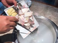 -淘米捞·米汤脆鲩鱼火锅(福田皇岗店)