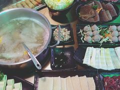 -左庭右院鲜牛肉火锅(新梅广场店)