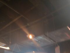 -YOGO优果密室逃脱(新佳丽广场店)