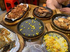 -老东镇啤酒屋海鲜加工·蒸汽海鲜·海鲜烧烤(台东店)