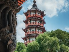 -绳金塔