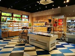 面包甜点陈列柜-85度C(生甜甜圈研究工坊·上海局门店)