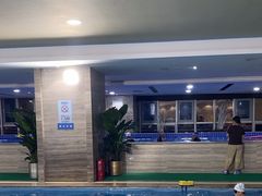 -小蓝鲸游泳培训基地(石景山店)