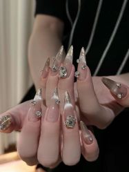 -M·X Nail日式美甲美睫