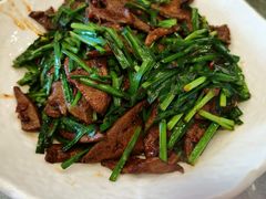 -侬佳蒸菜馆(听潮店)
