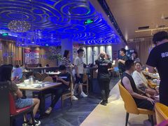 -老板恋上鱼(恒隆广场店)