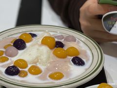 白雪芋泥丸子-堂屋糖水店(愚园店)