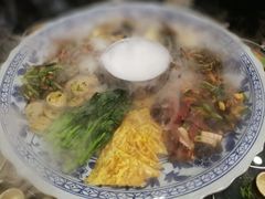 海鲜大盘菜-青瓦房古村落