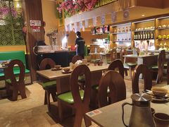 -耶里夏丽·新疆菜·28年喀什老馆(田林东路店)