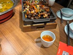 -有红鸡毛店·川菜(建设路店)