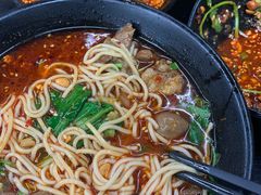 -丽影重庆小面(定西路店)