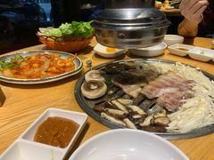 -缸桶屋韩国料理·全程帮烤(泰禾店)