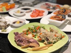 -厦门悦华酒店·绿庭主题自助餐厅