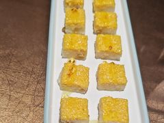 -东口码头·烧鸽子·鱼头泡饼·地方菜(金鹰悦城店)