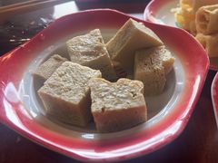 -夺欢喜贵州酸汤牛肉火锅(静安寺店)