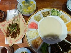 -怪噜范·老贵阳街头名小吃(鸿通城店)