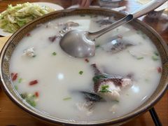 -美顺香食府鱼头老店(雪野湖店)