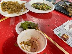 -乐山烧烤·罗田吊锅·小龙虾(航天兴隆国际店)