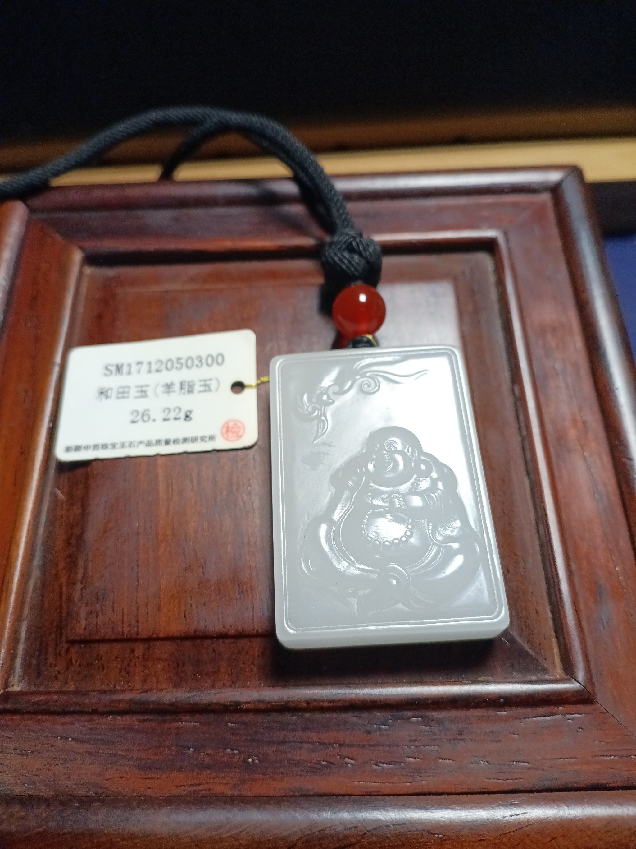 和田玉山料羊脂玉佛