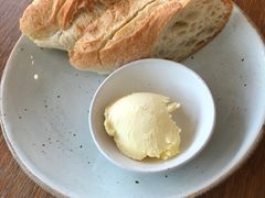 -ROAST coffee & eatery