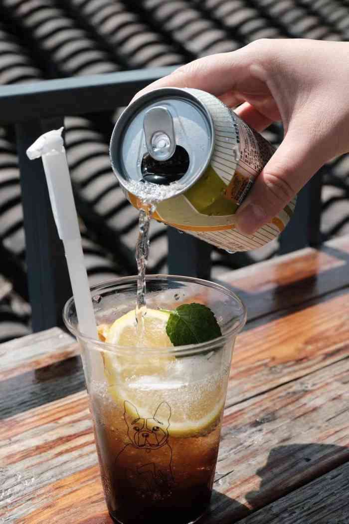 up up coffee-"[薄荷]环境:借景白塔,隐藏在胡同里的.