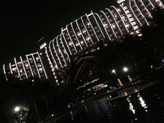 -三亚湾海居铂尔曼度假酒店